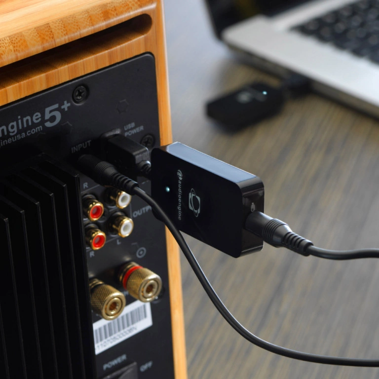 Audioengine W3 bezdrátový audio adaptér sender+receiver
