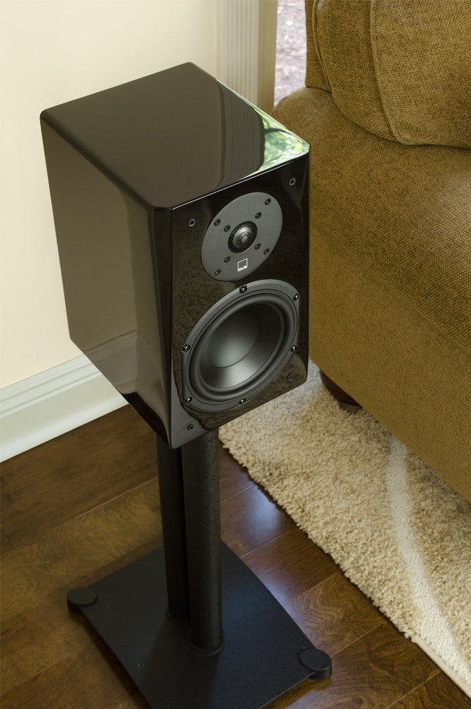 SVS Prime Bookshelf regálové reproduktory Piano Gloss Black detailní zvuk
