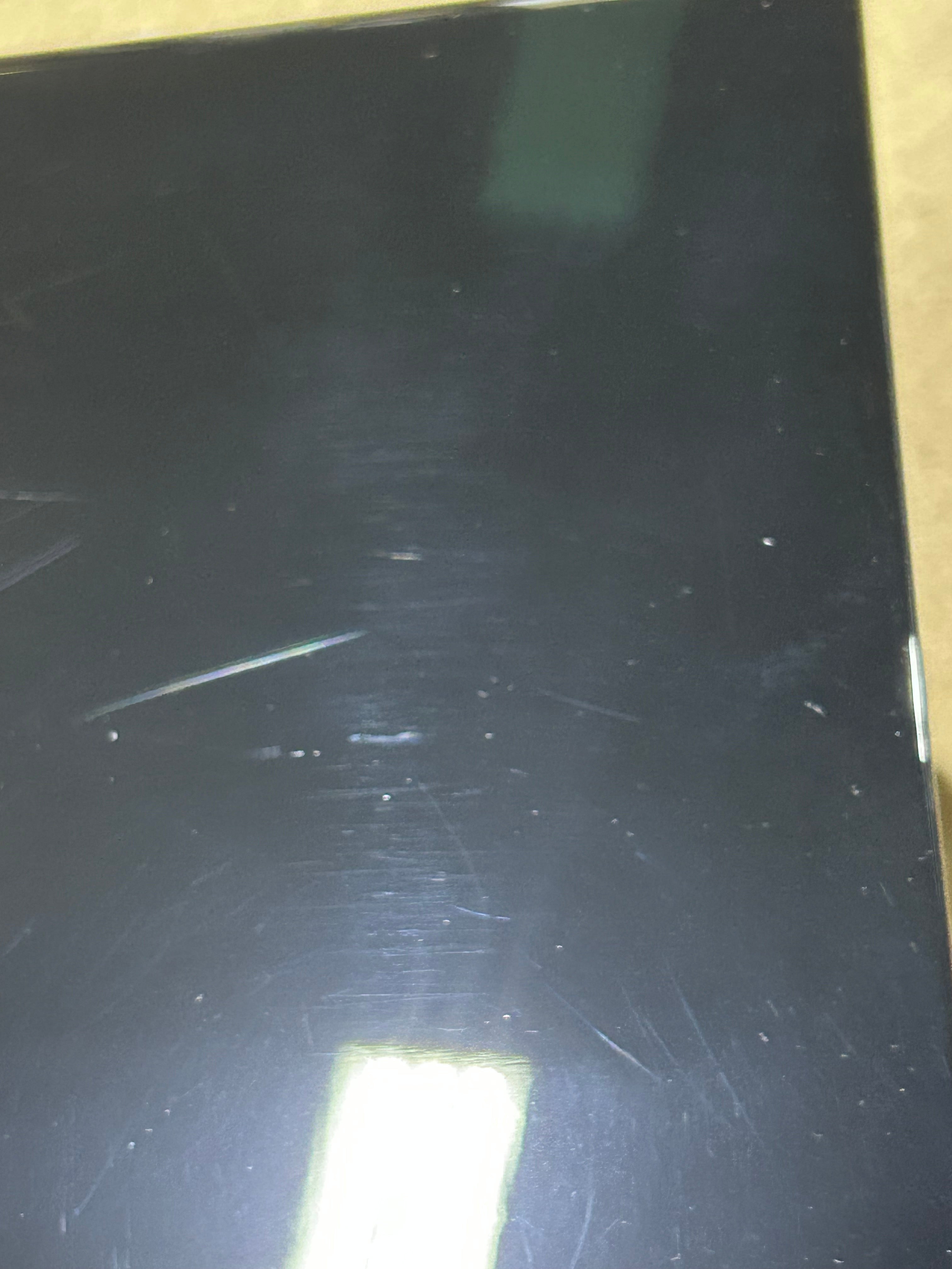 SVS 3000 Micro subwoofer černý lesk