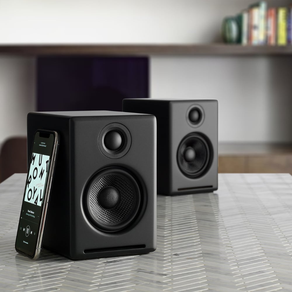 Audioengine A2+ bezdrátové reproduktory k PC rozbaleno