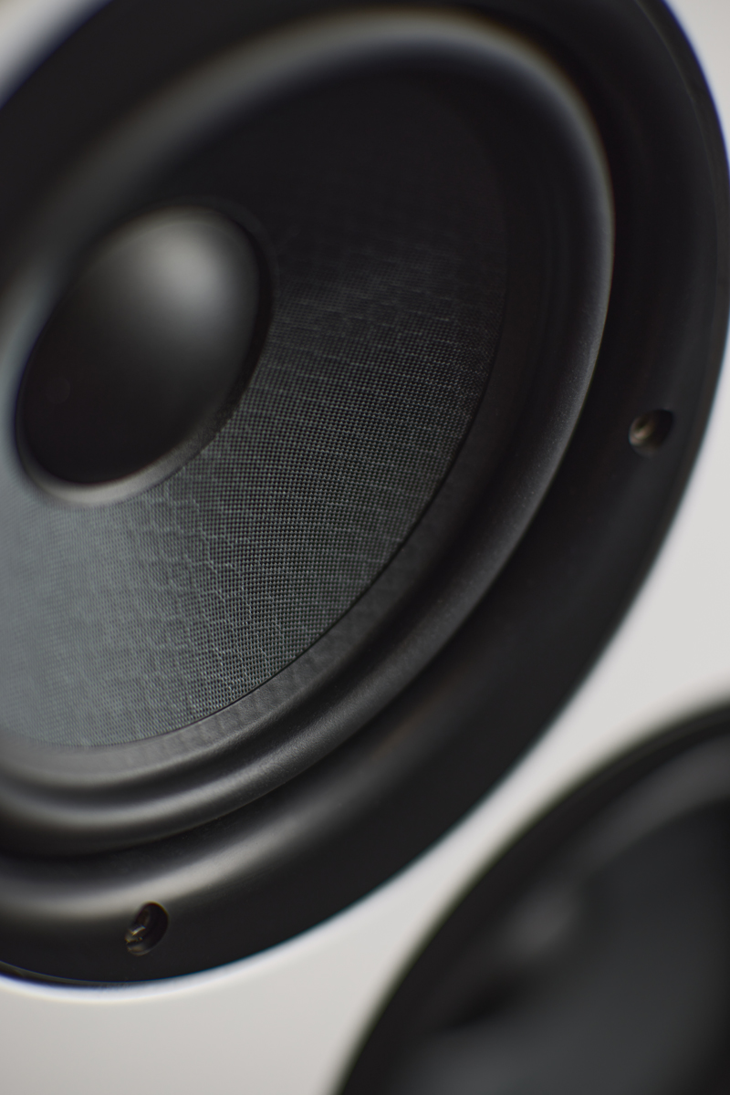 Scansonic HD M20.2 sloupový reproduktor 38 Hz–30 kHz