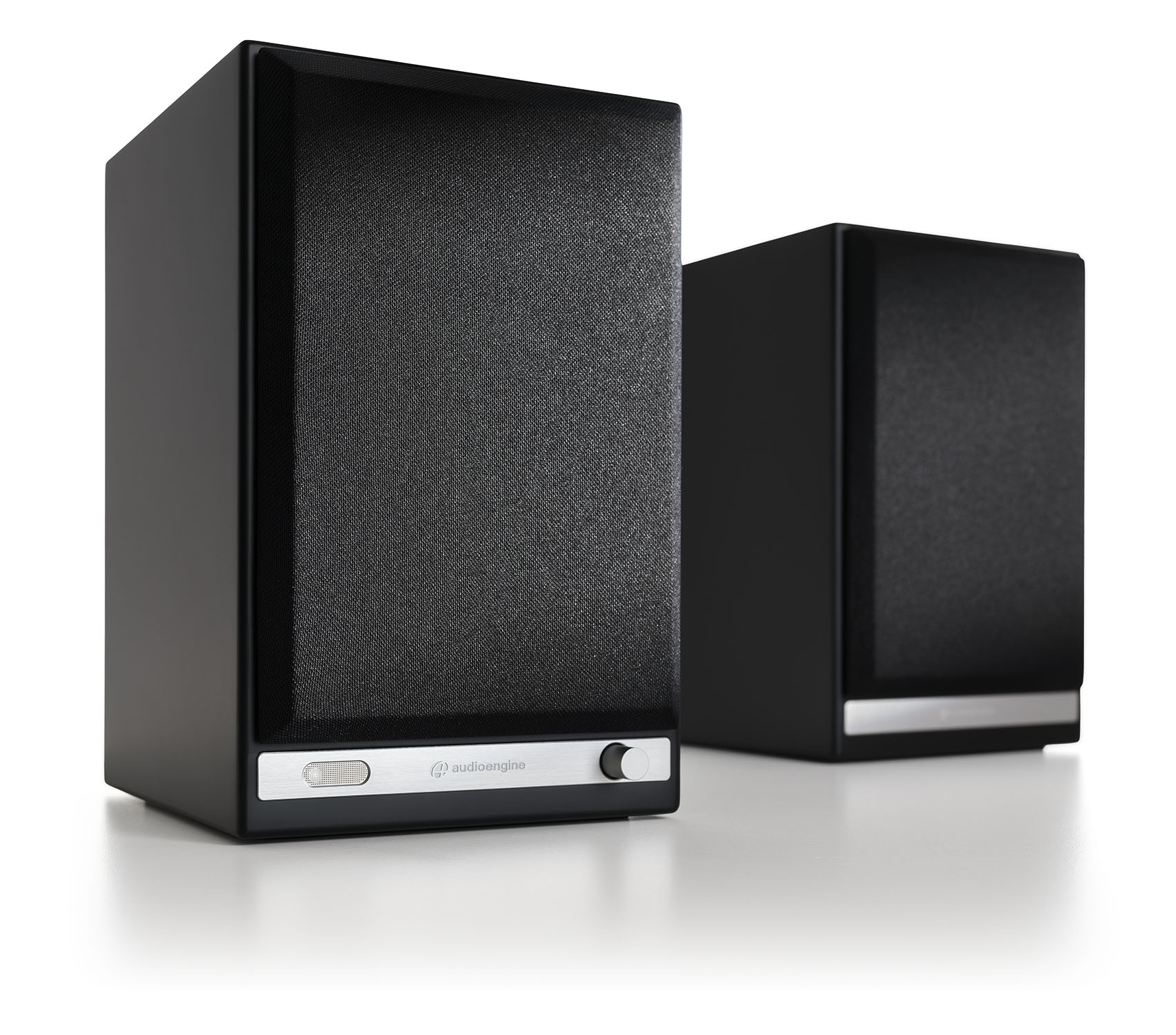Audioengine HD5 aktivní reproboxy s Bluetooth aptX-HD rozbaleno