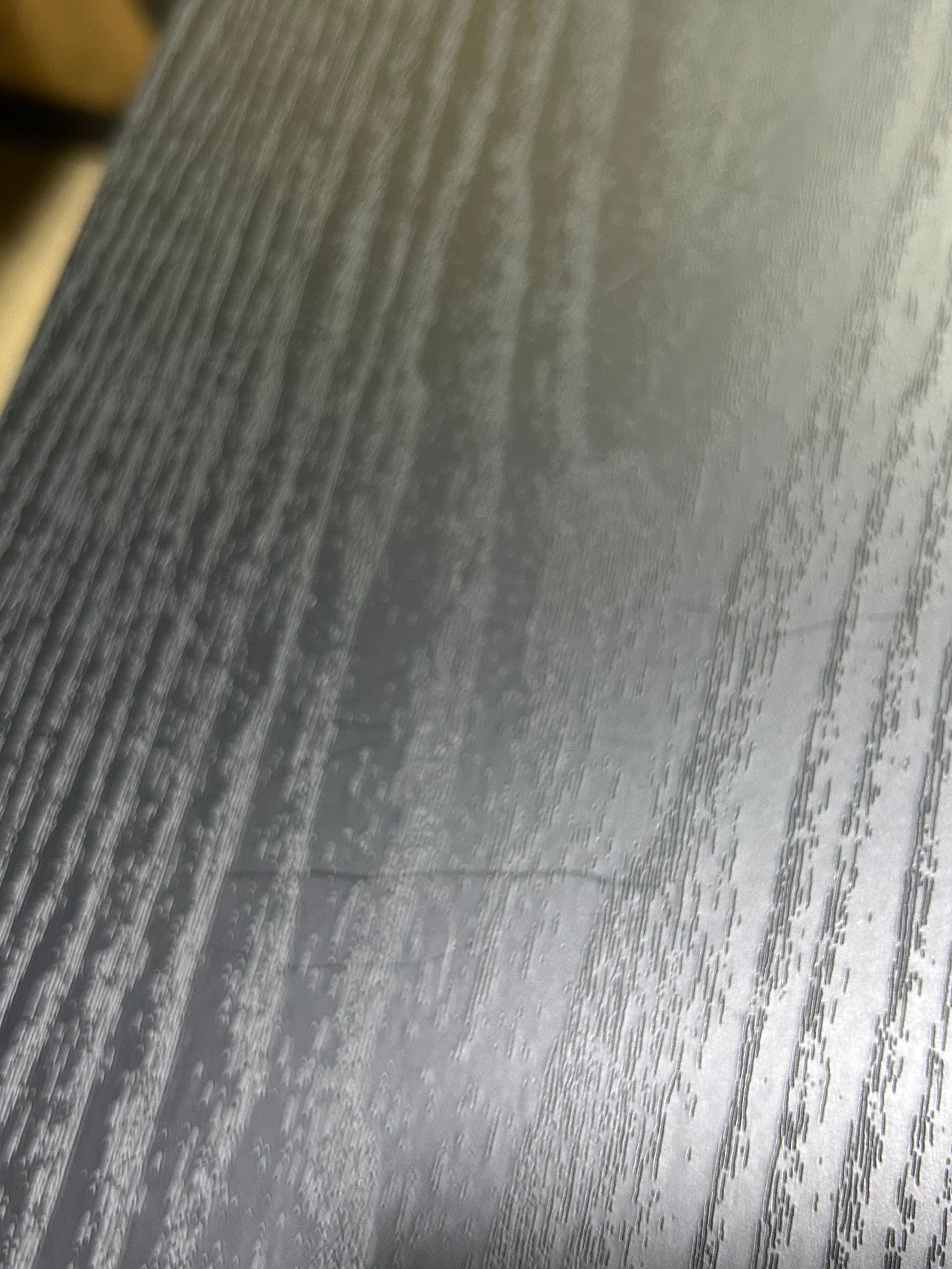 SVS SB-1000 Pro subwoofer black ash kompaktní
