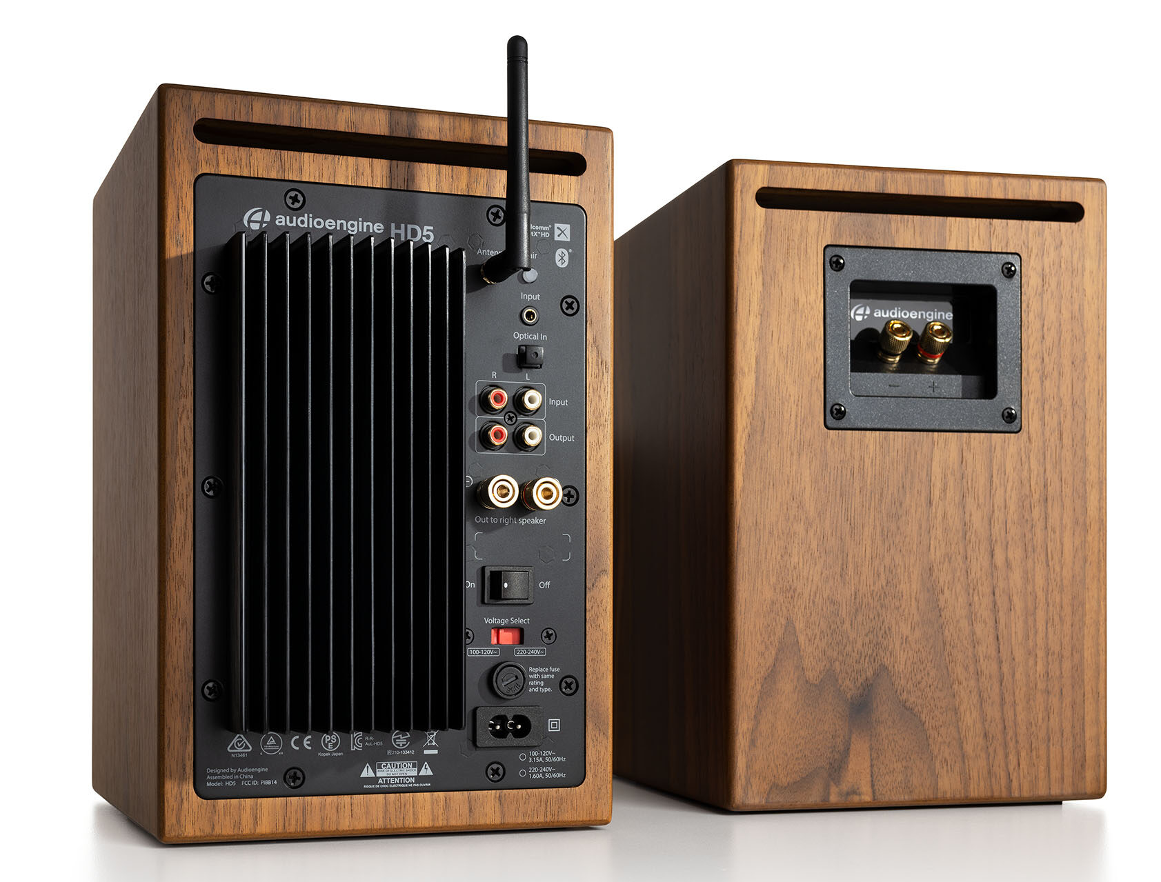 Audioengine HD5 aktivní reproboxy s Bluetooth aptX-HD rozbaleno