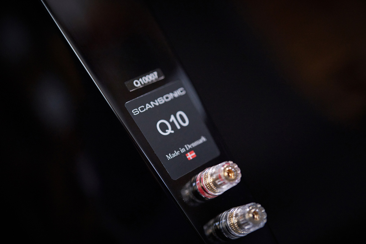 Scansonic HD Q10 sloupový reproduktor 41 Hz–20 kHz
