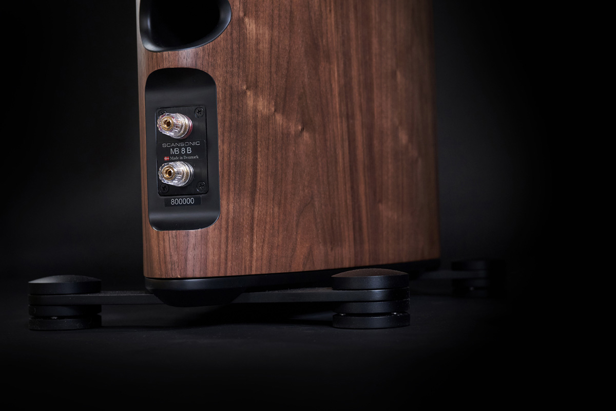 Scansonic HD MB8B sloupové reproduktory bassreflex