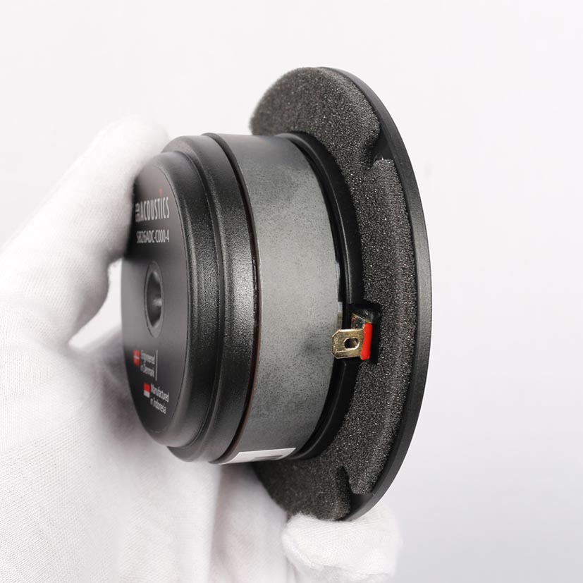 SB Acoustics SB26ADC-C000-4 tweeter hliník