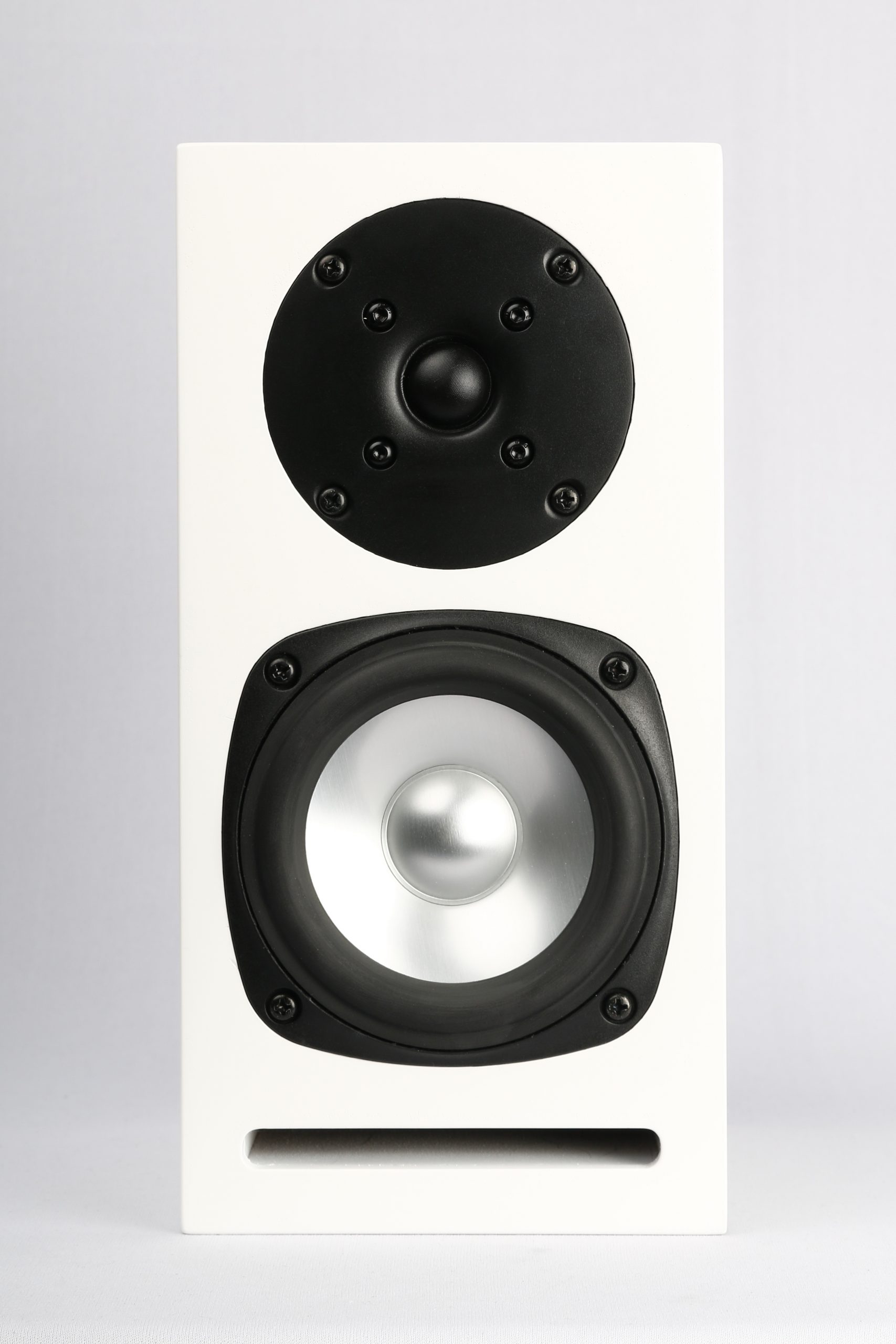 SB Acoustics Micro reprosoustava dřevo