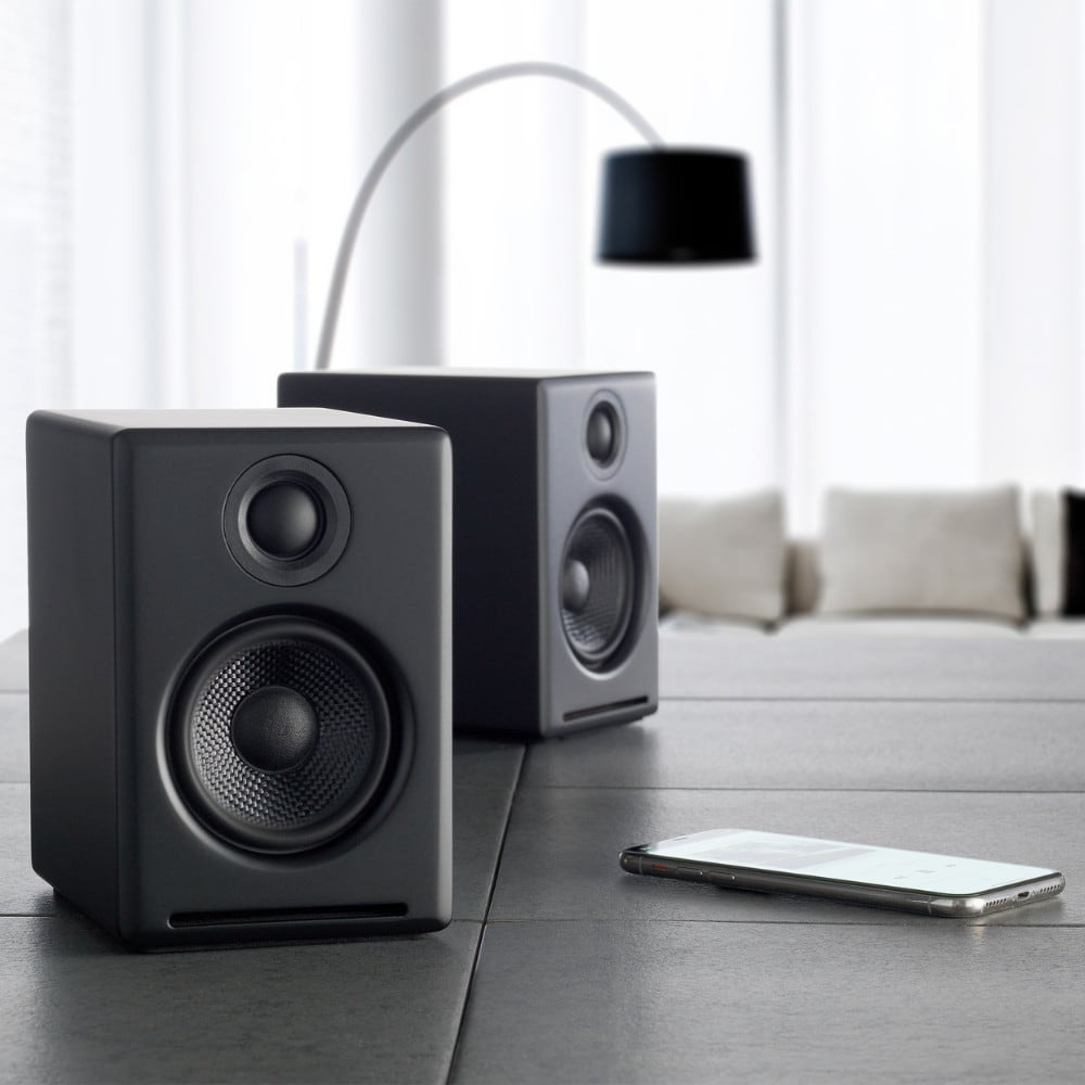 Audioengine A2+ bezdrátové reproduktory k PC rozbaleno